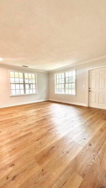 6894 3rd St - Photo 2 of 6