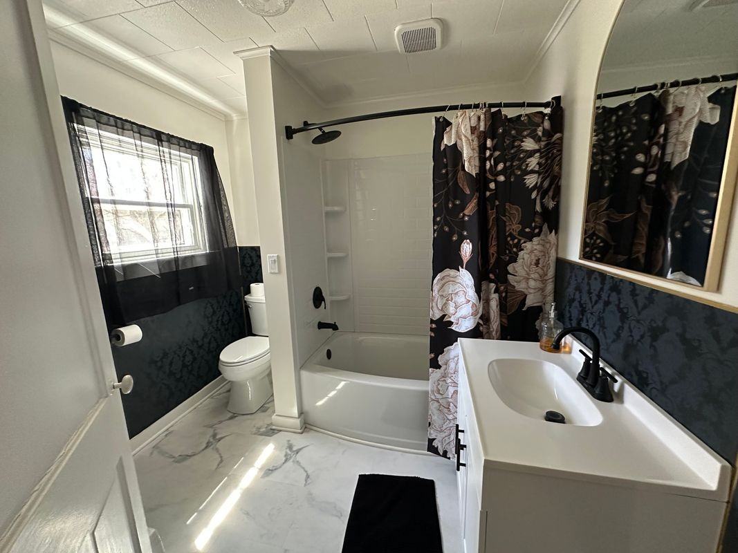 105 E William St - Photo 5 of 13