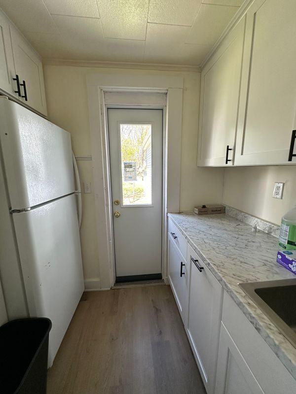 105 E William St - Photo 6 of 13