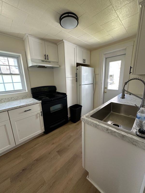 105 E William St - Photo 7 of 13