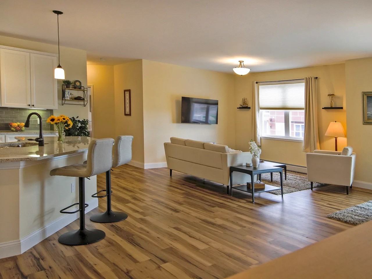 132 Stillwater Ln #5 - Photo 3 of 20