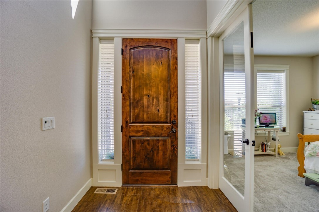 5317 Nw Goodwin Loop #NA - Photo 3 of 30
