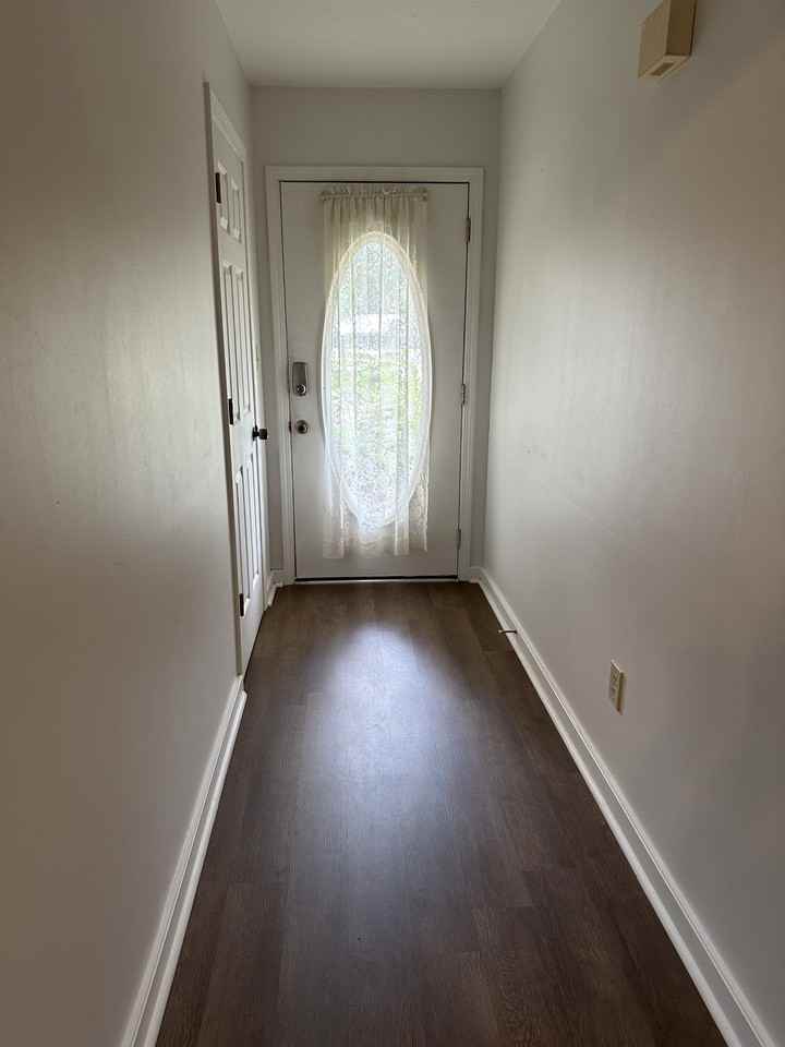 132 Lake Dockery Dr #NA - Photo 3 of 17