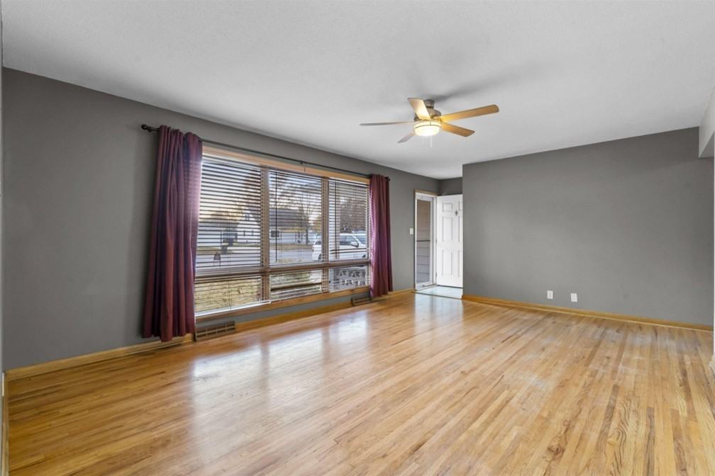 3032 W 9th St #NA - Photo 3 of 18