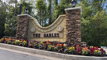 featured image of 581 Scrub Jay Dr #2