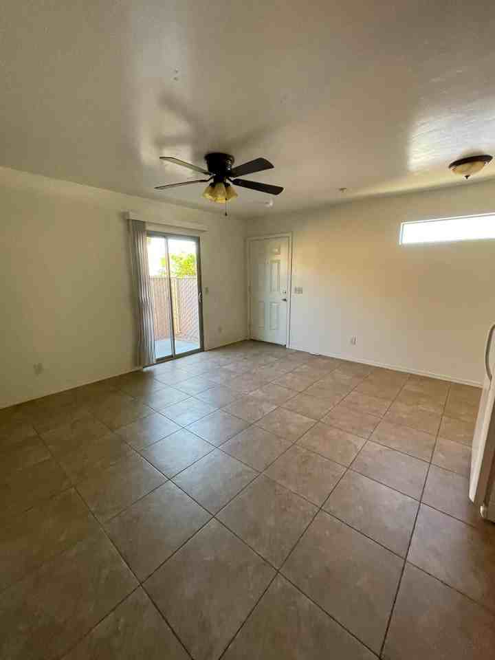 1291 Vaquero Dr - Photo 3 of 8