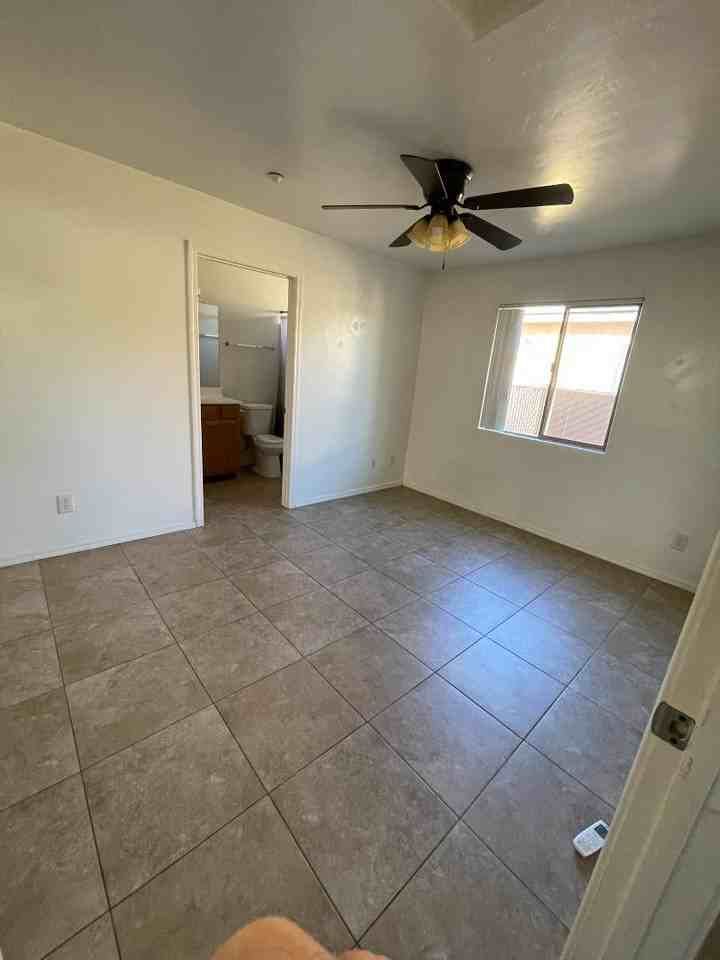 1291 Vaquero Dr - Photo 4 of 8