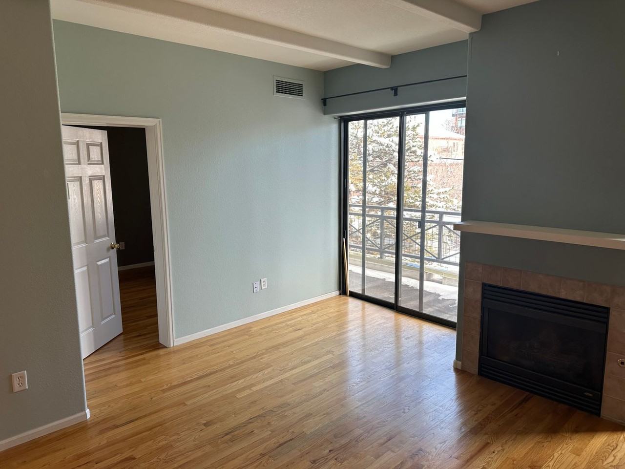 180 N Cook St #304 - Photo 5 of 16