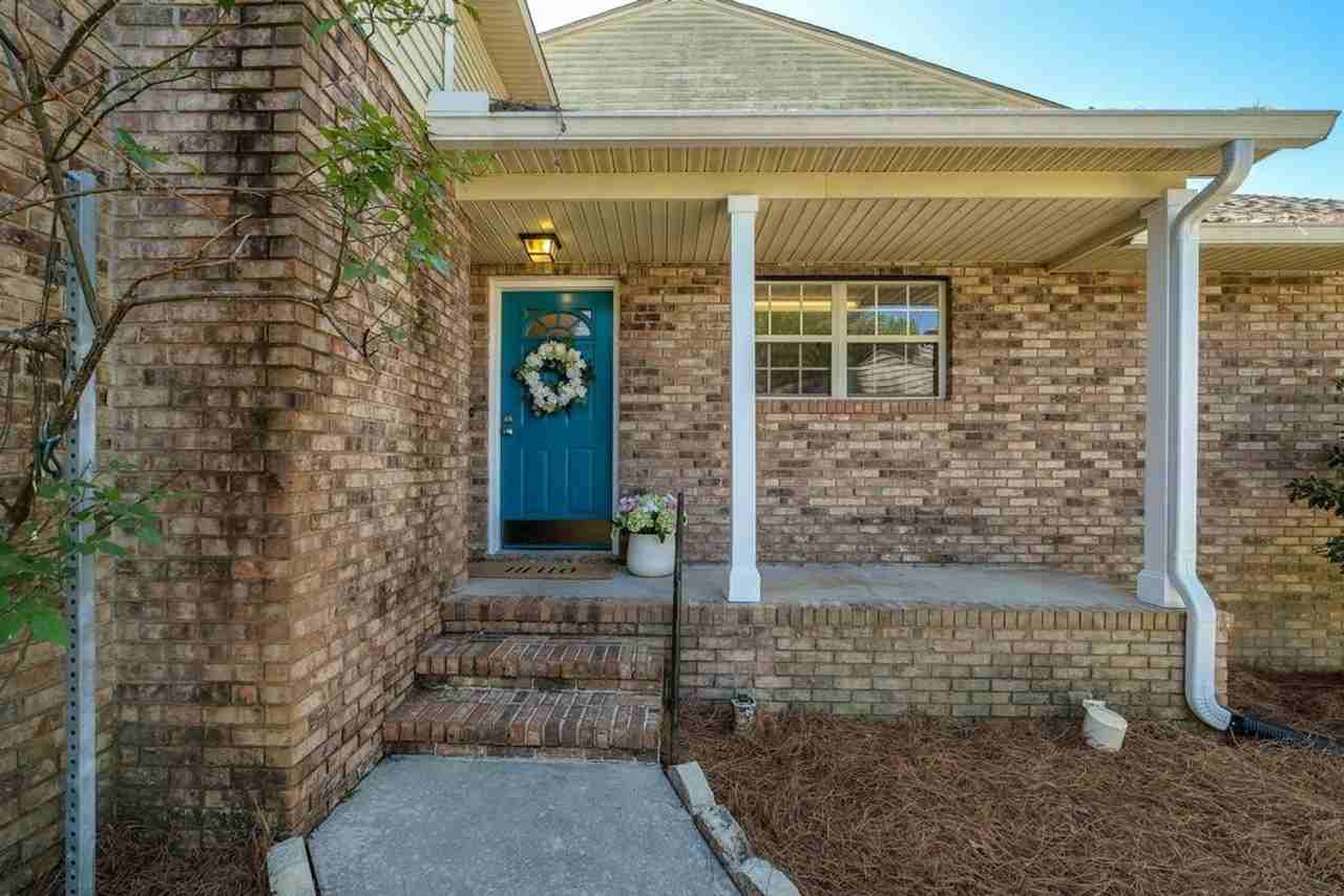 550 Teal Ln - Photo 2 of 37