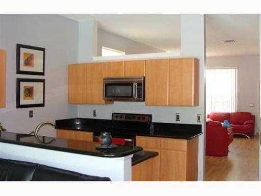 661 Lake Wellington Drive - Photo 2 of 5