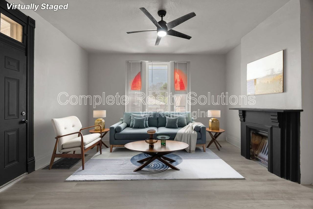 4038 California Ave - Photo 4 of 30