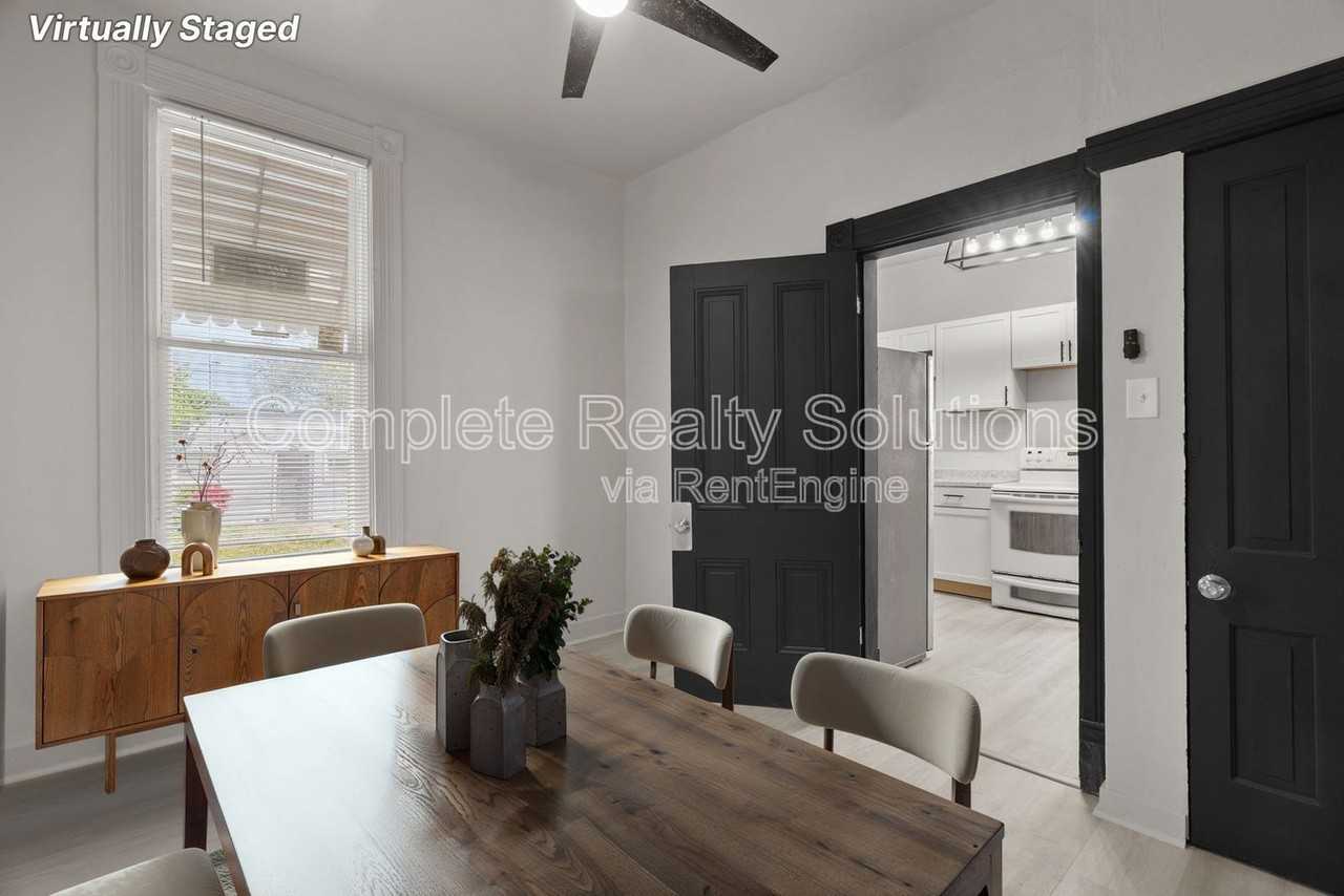 4038 California Ave - Photo 7 of 30