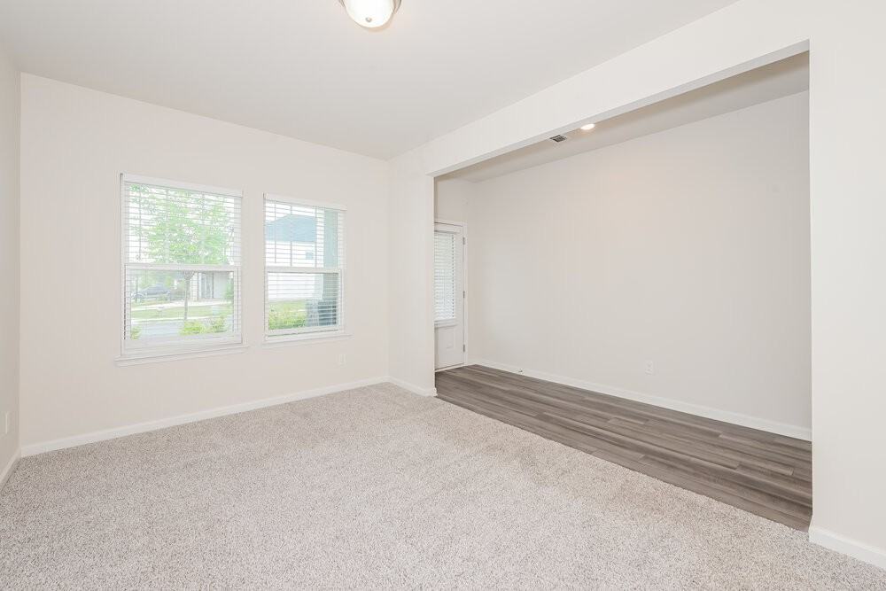 5834 Union Grove Dr - Photo 6 of 17