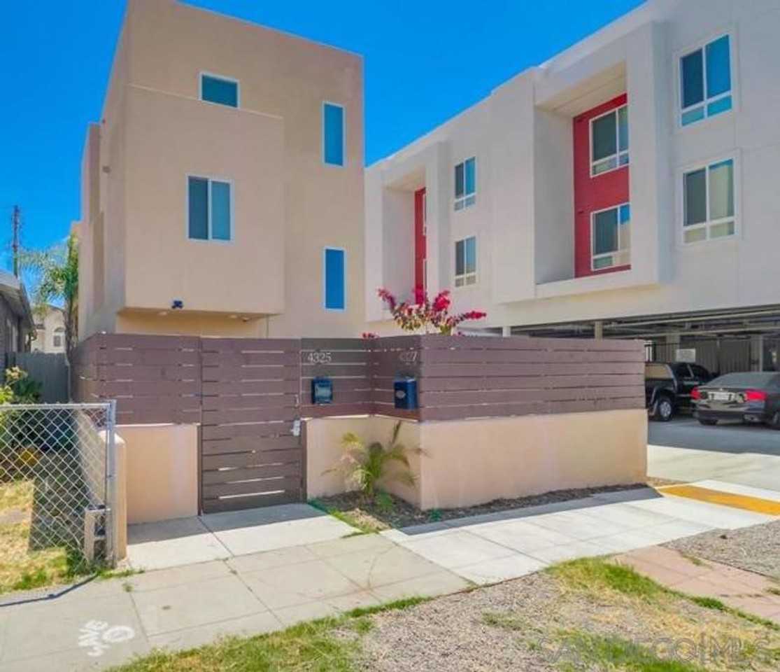 4327 38th St - Photo 2 of 19