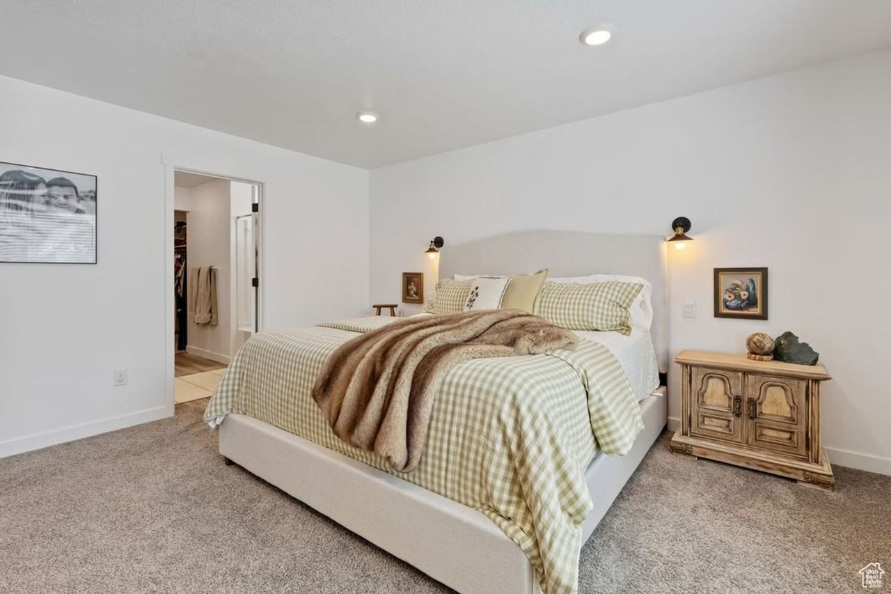 1323 S Raintree Ln - Photo 6 of 24