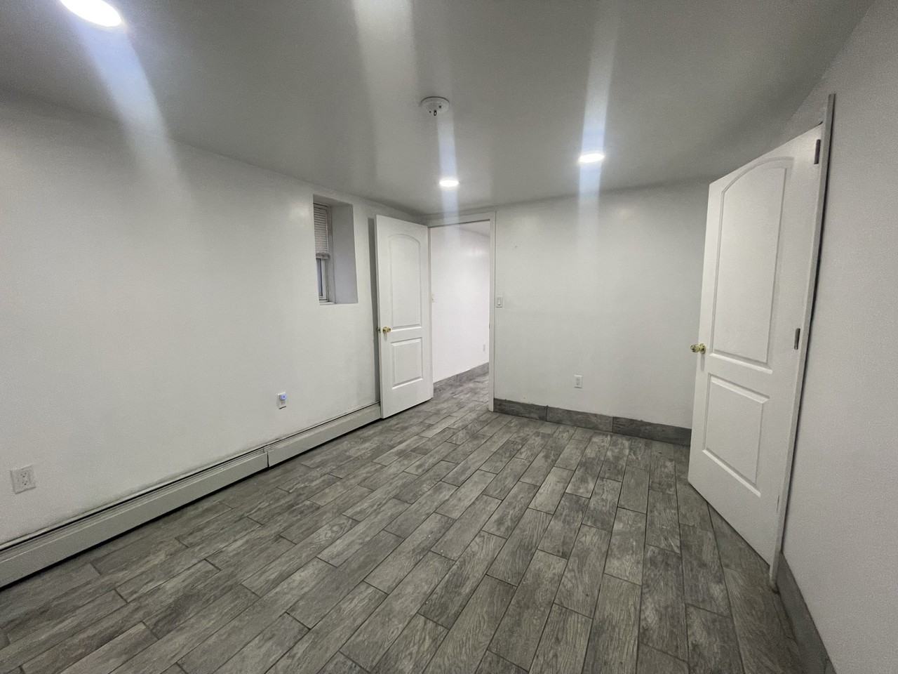 Zulette Ave - Photo 6 of 8