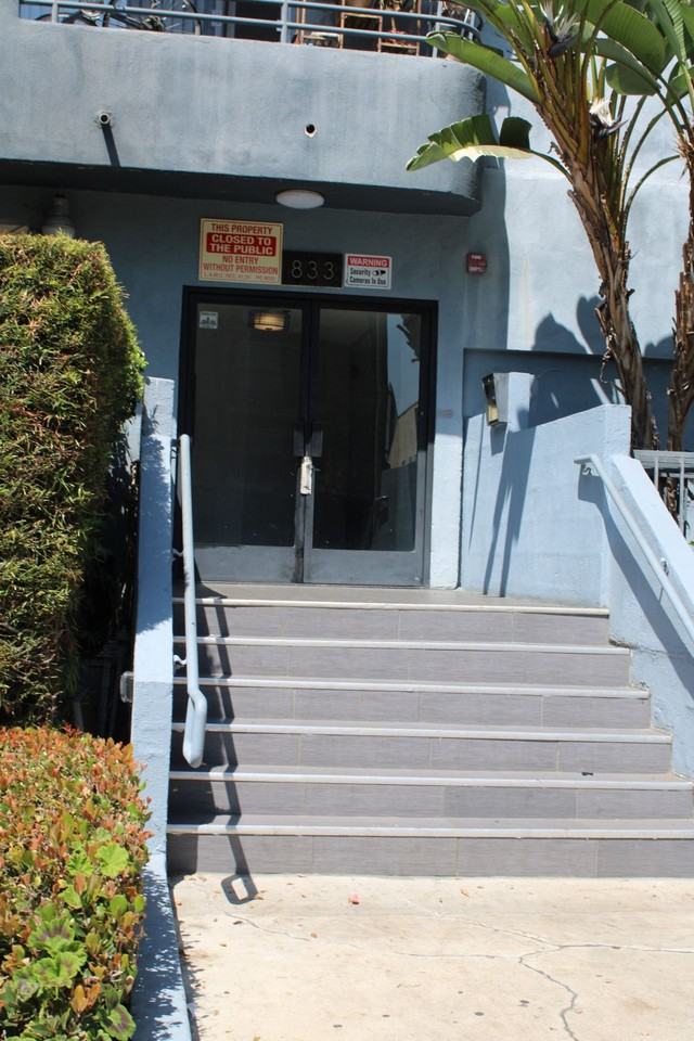 Electro Apartments - Photo 4 of 13