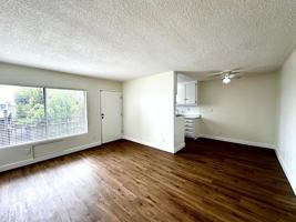 featured image of 1915 W 22nd St