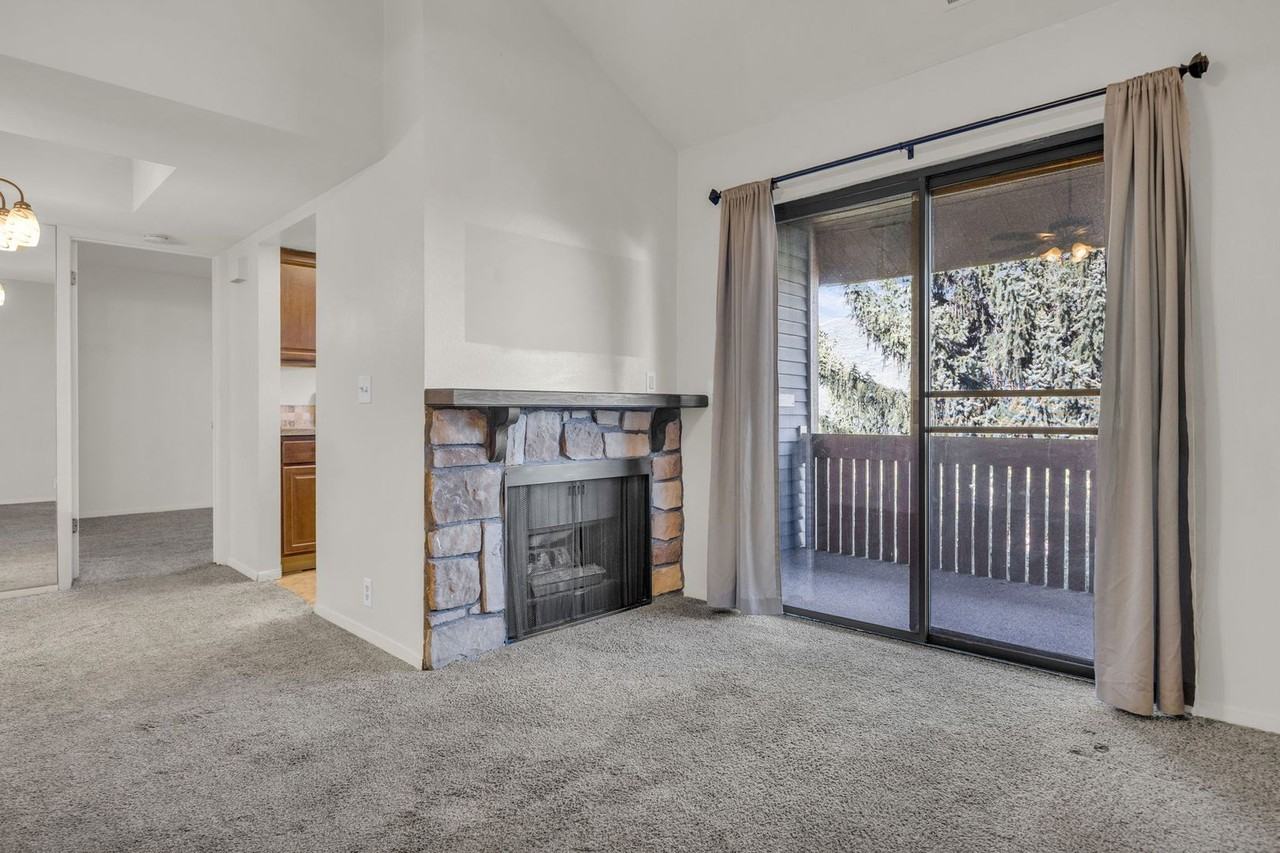 7065 N 2200 W #2F - Photo 7 of 20