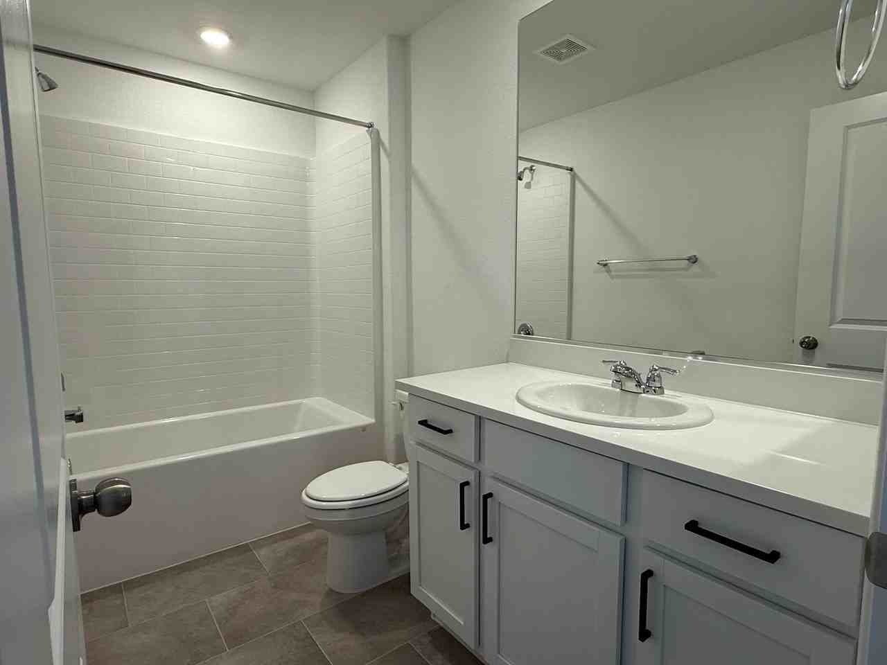 7562 Quail Rock Ave - Photo 7 of 50