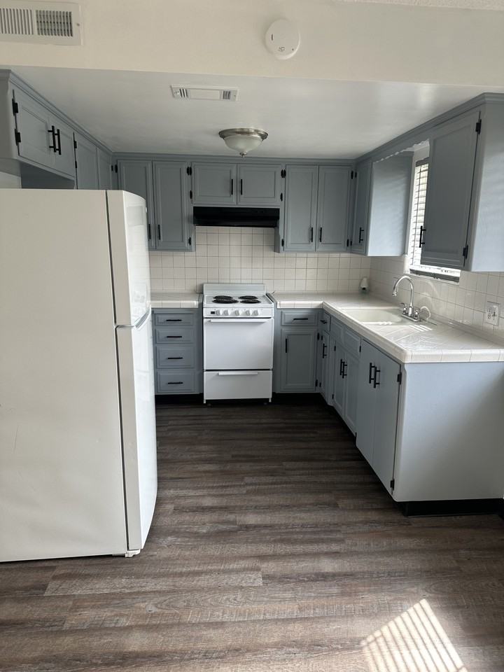 315 N N St #315-2 - Photo 2 of 20