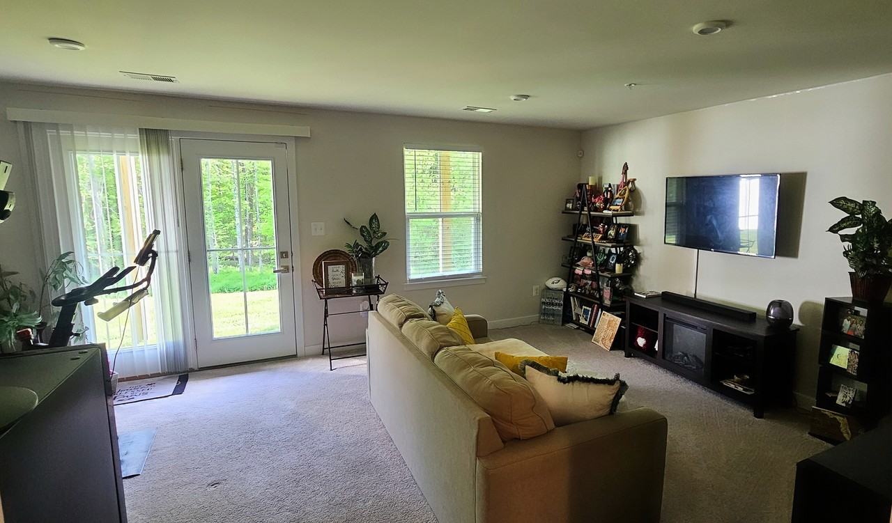 3057 Strasbaugh Dr #NA - Photo 3 of 16