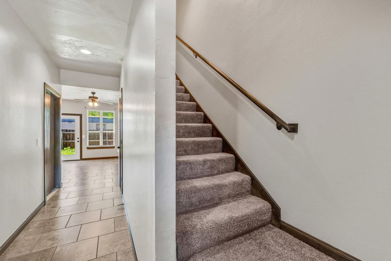 14 Ne 7th St #14 - Photo 4 of 33