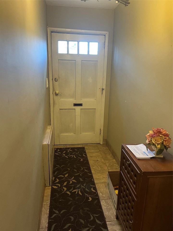 4120 210th St #1 - Photo 3 of 17