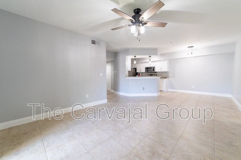 725 Crest Pines Dr #417 - Photo 6 of 33