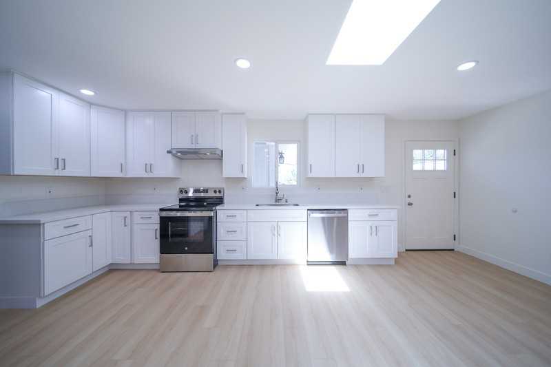 206 W Broadbent Dr - Photo 4 of 12