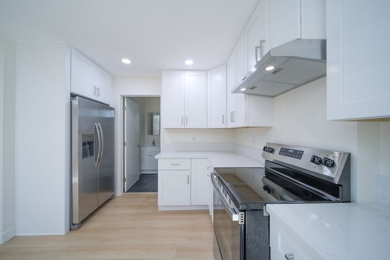 206 W Broadbent Dr - Photo 5 of 12