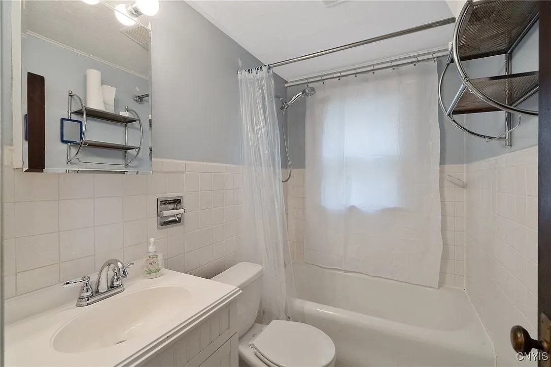 315 Mildred Ave #1 - Photo 4 of 27