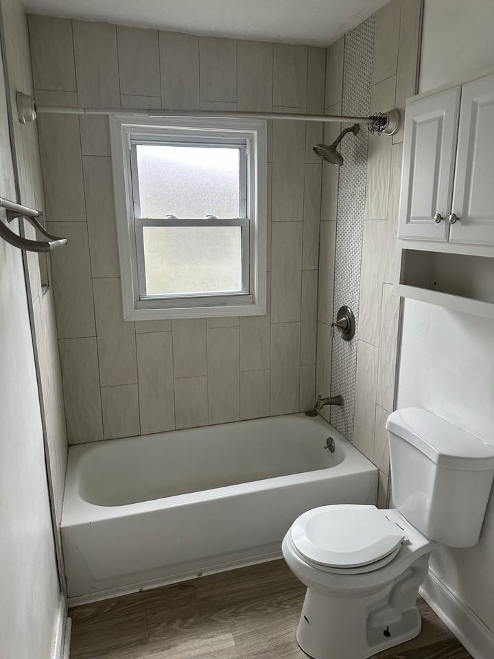 10308 La Plaza Ave #1 - Photo 7 of 17