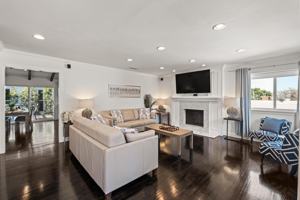 featured image of 2219 Estribo Dr