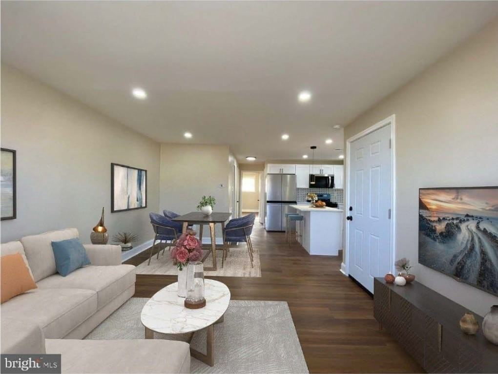 116 Folcroft Ave #1-2 - Photo 3 of 10