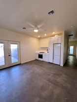 3342 N 17th Ave - Photo 1 of 1