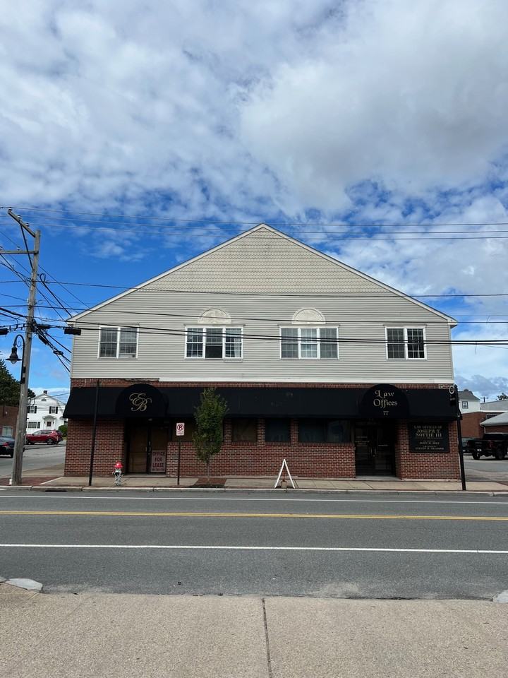 77 Rolfe Square - Photo 3 of 4