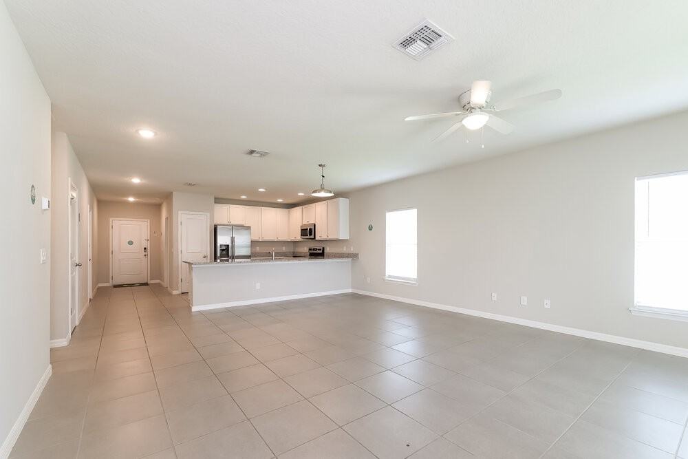 850 San Jose Ct - Photo 3 of 16