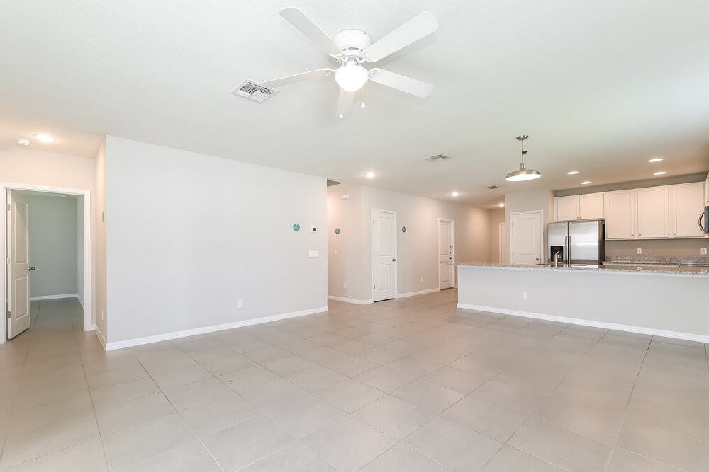 850 San Jose Ct - Photo 4 of 16