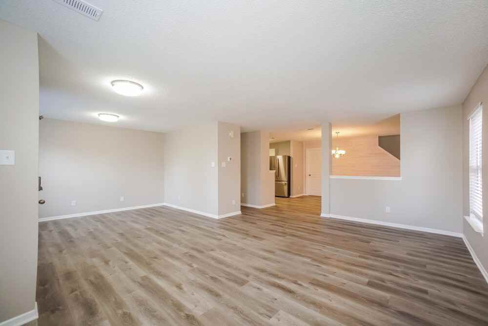 13341 All American Rd - Photo 4 of 17