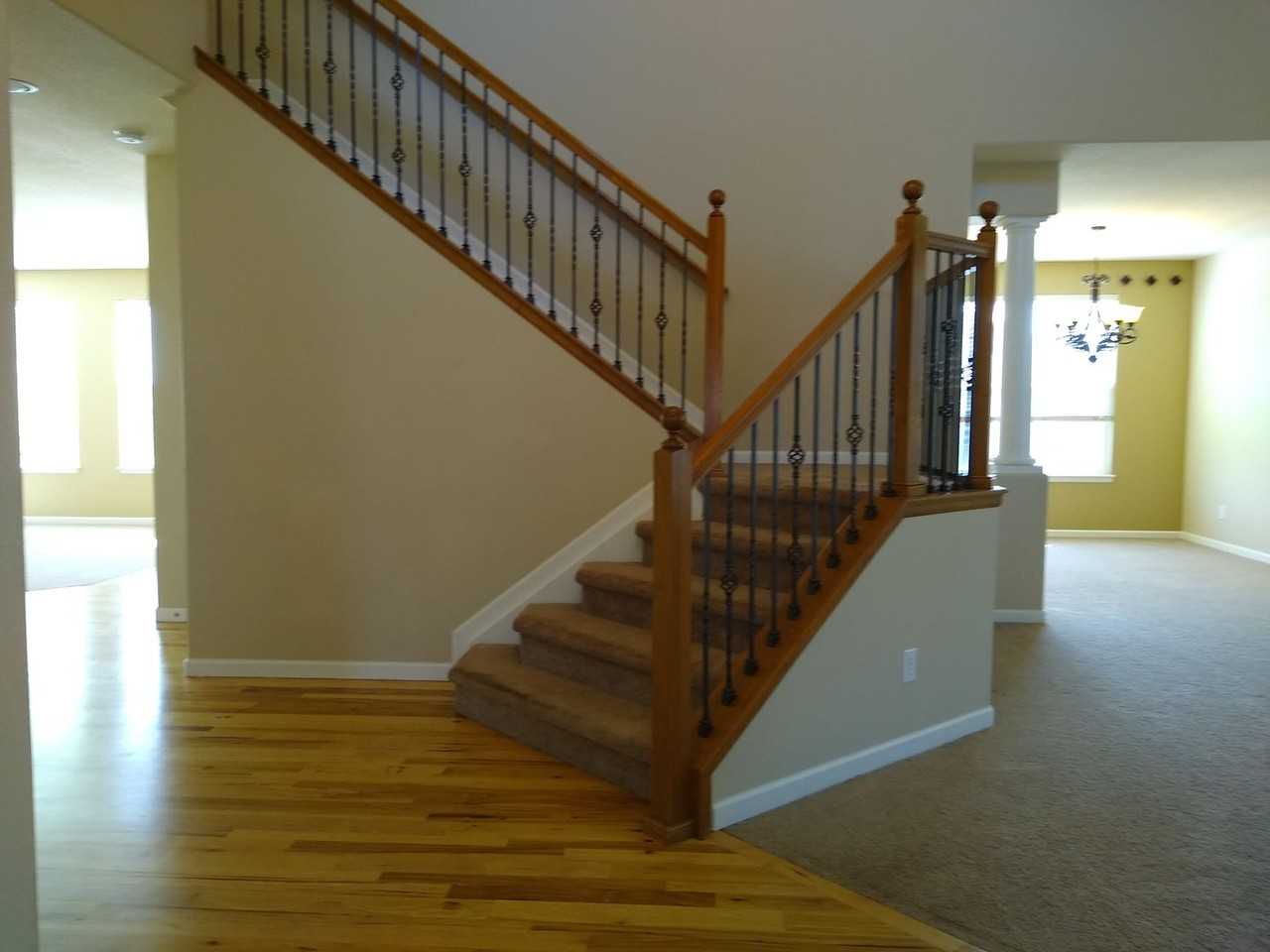 5863 Noble Ct - Photo 7 of 50