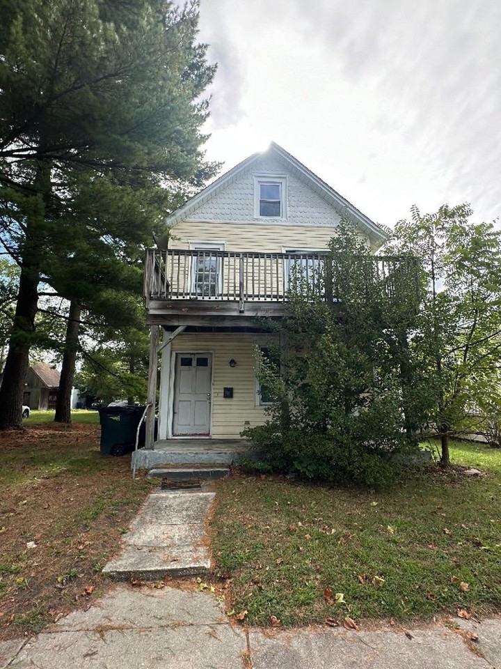 146 Cincinnati Ave - Photo 2 of 2