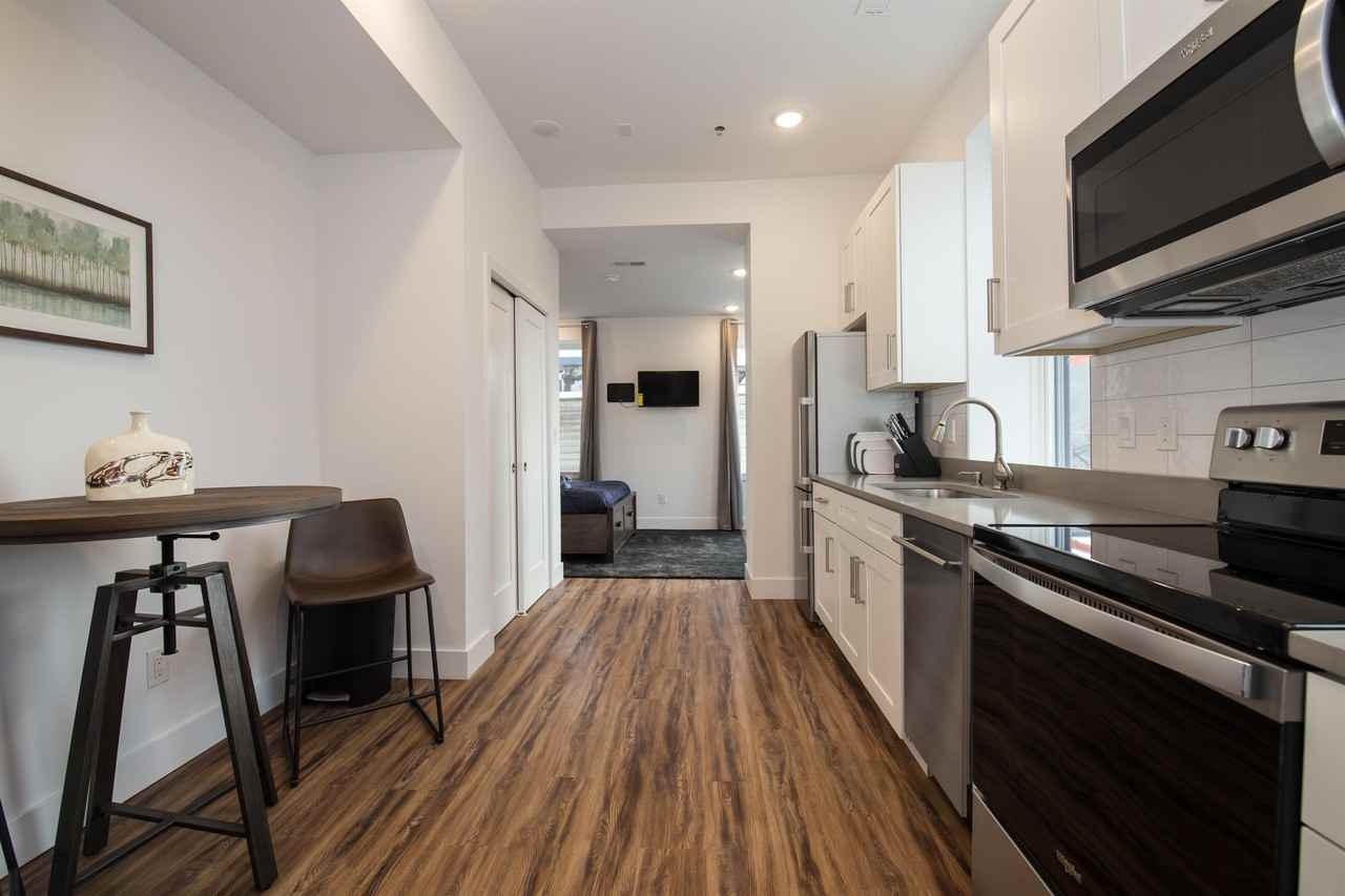 2736 W Girard Ave #1 - Photo 5 of 7