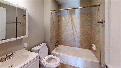 222 Linden Ave #2 - Photo 5 of 6