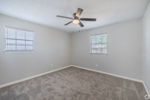 featured image of 1100 River Road