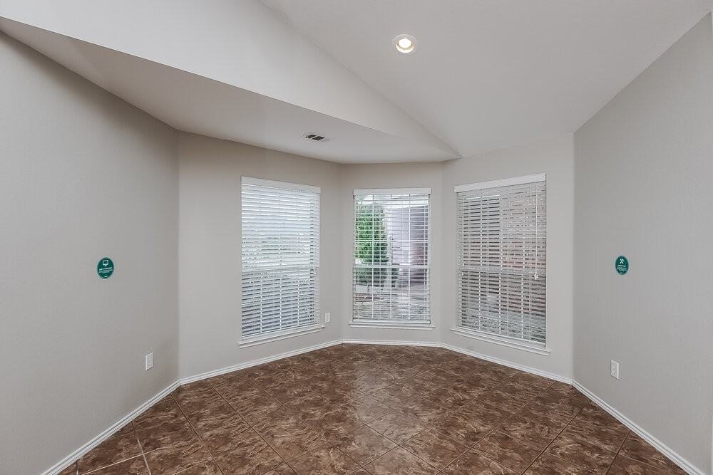 5832 Melanie Dr - Photo 6 of 16