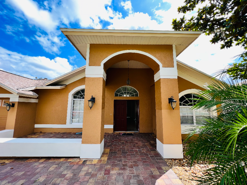 3909 Yellow Finch Ln - Photo 2 of 20