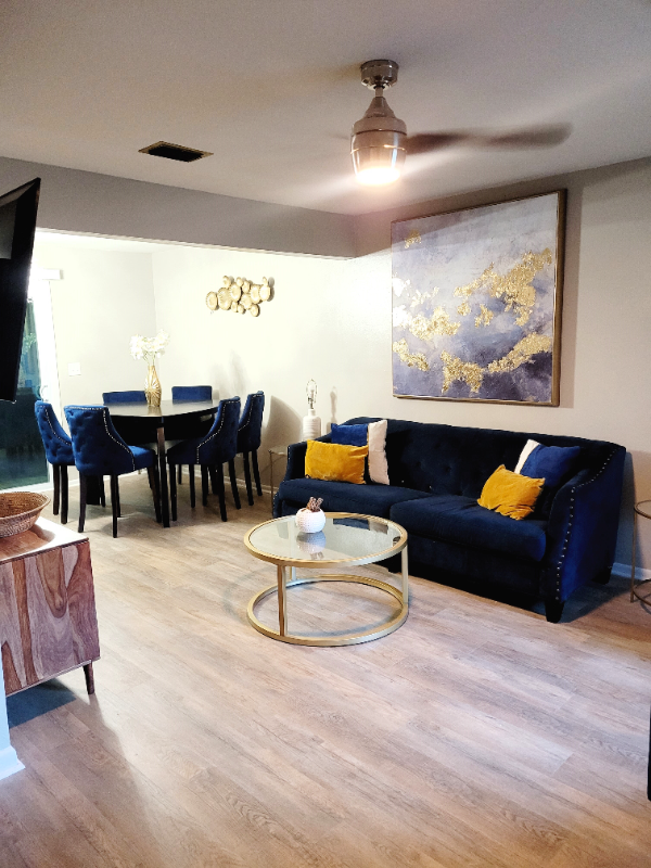 2499 Dundee Dr - Photo 2 of 19