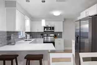 1073 Kenwood Dr - Photo 1 of 1