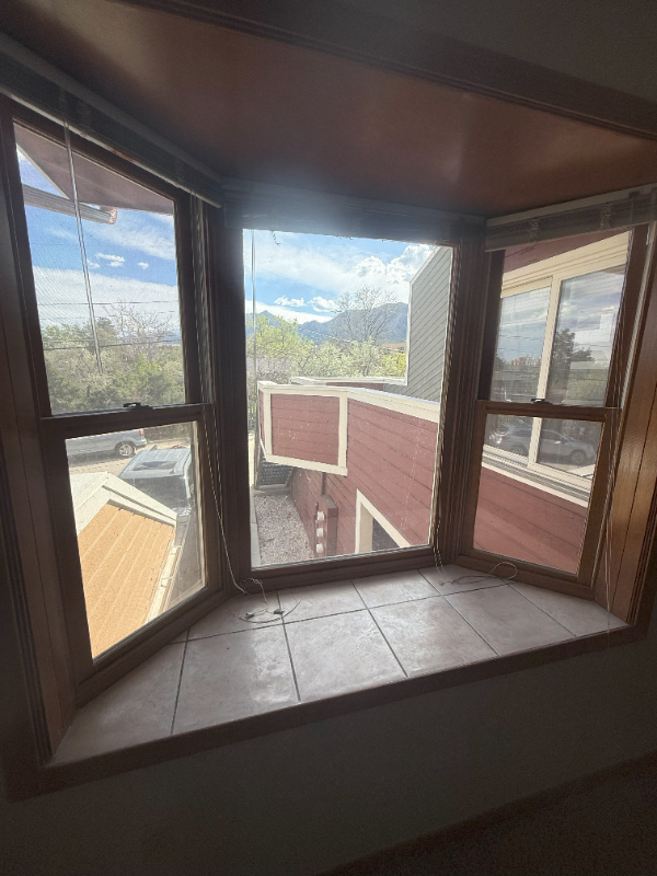 2857 Springdale Ln - Photo 6 of 19